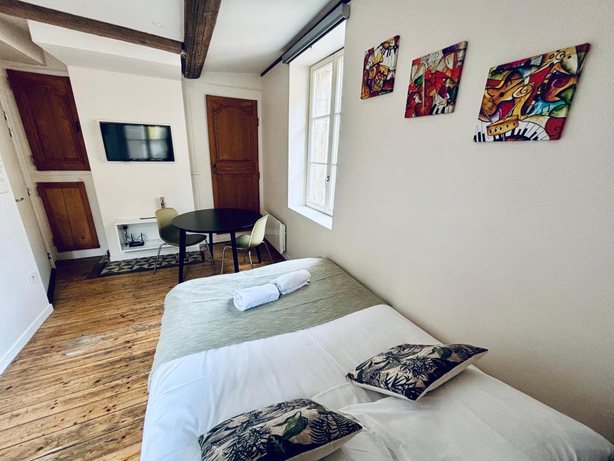 Louis Premier Et Second Metz Centre Un Sejour A Partアパートメント エクステリア 写真